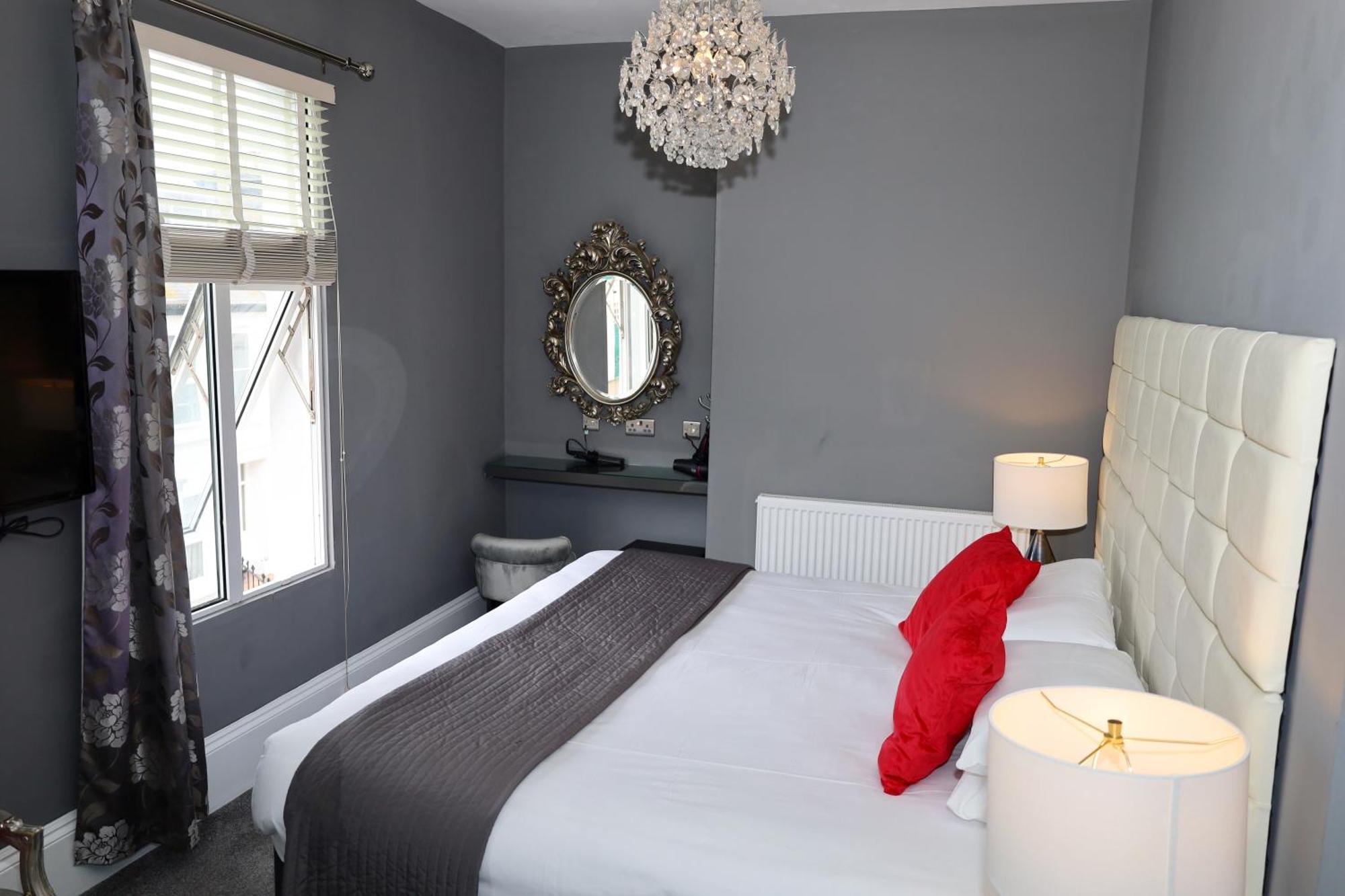 Boutique Guest 4* Hove